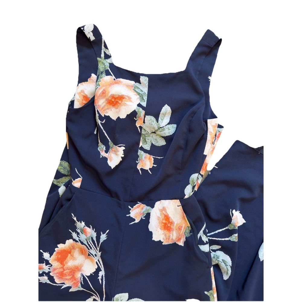 Wilfred Aritzia Ecoulement Floral Navy Blue‎ Jumpsuit Women's Size 4 Zip & Tie